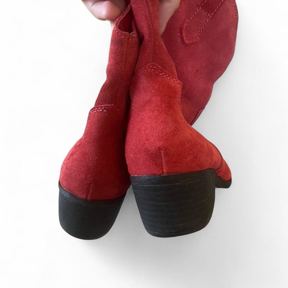 Red western Suede Ankle Boots - Picture 7 of 7